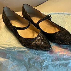 Marc Fisher Black Lace Flats